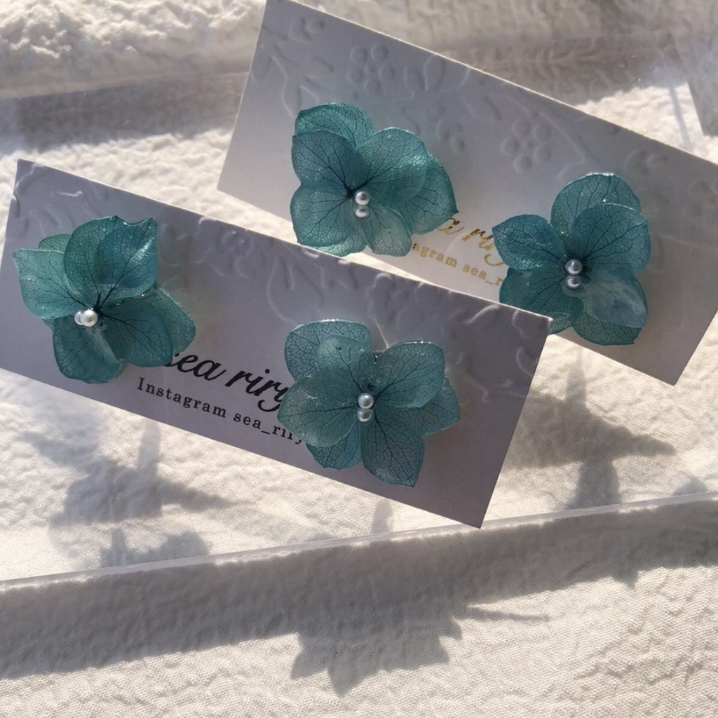 no.84 限定価格 紫陽花ピアス Blue lilac アジサイ パール ブルーライラック フラワーピアス ハンドメイドピアス