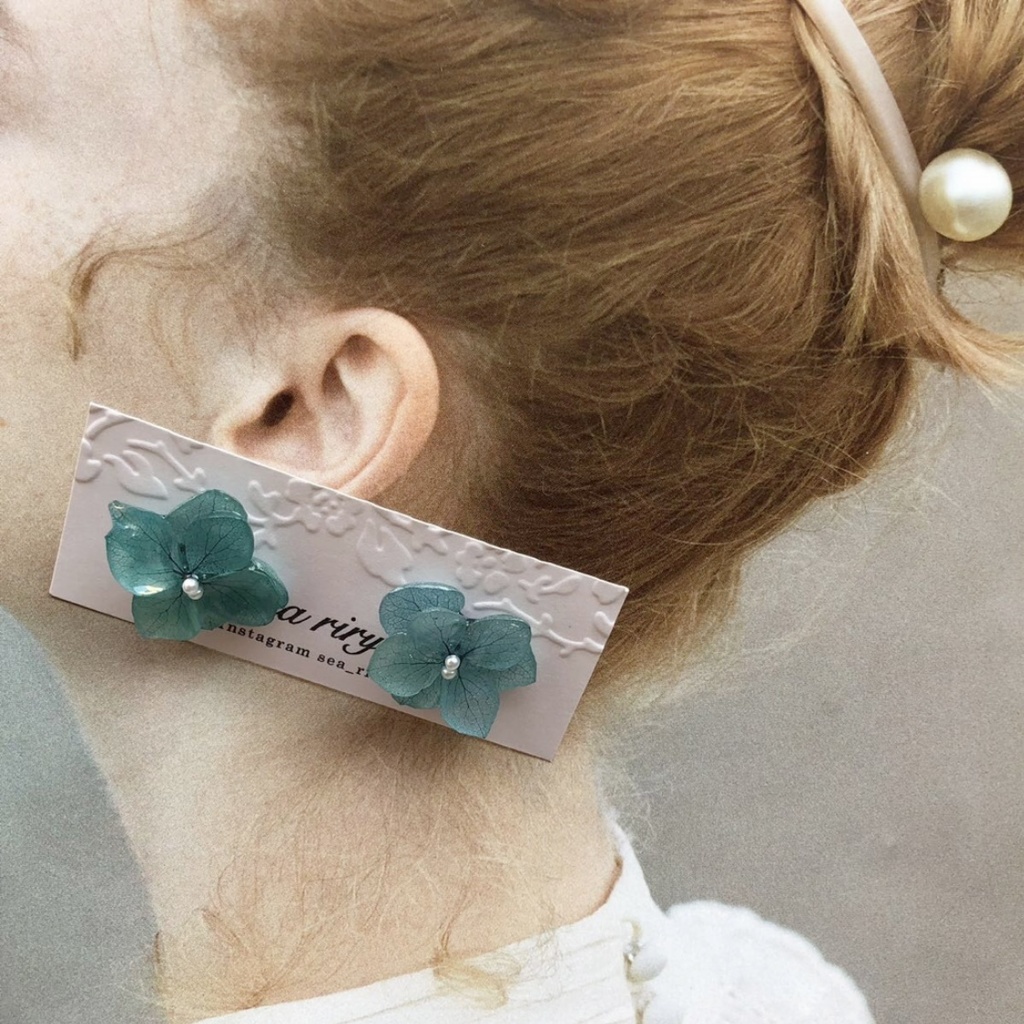 no.84 限定価格 紫陽花ピアス Blue lilac アジサイ パール ブルーライラック フラワーピアス ハンドメイドピアス