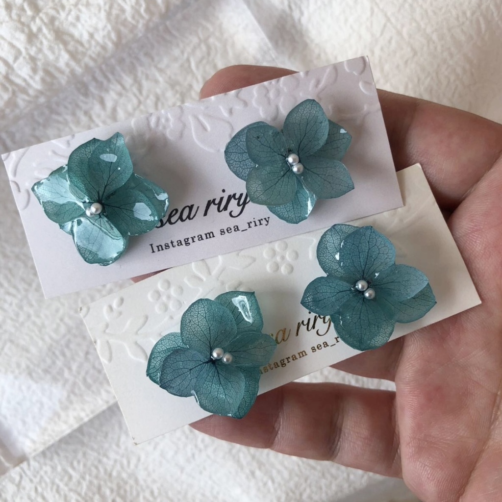 no.84 限定価格 紫陽花ピアス Blue lilac アジサイ パール ブルーライラック フラワーピアス ハンドメイドピアス