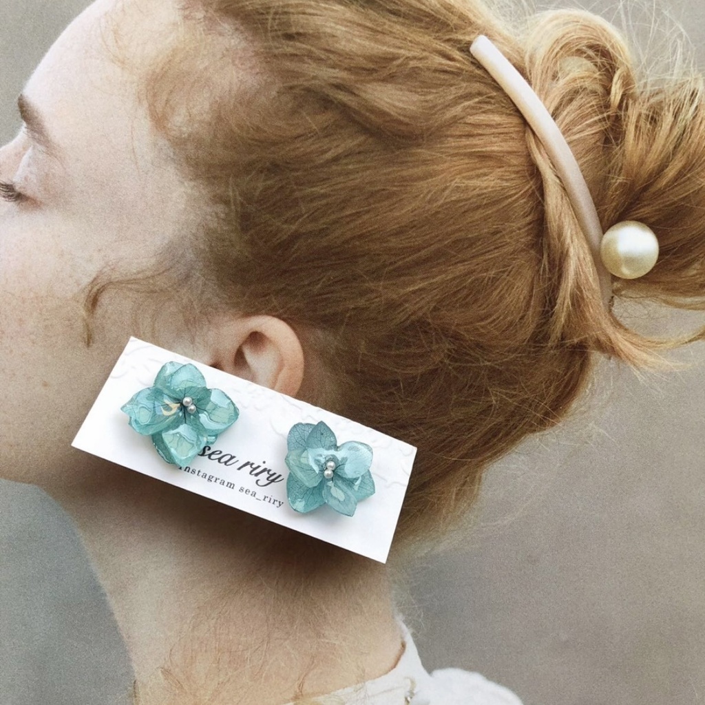 no.84 限定価格 紫陽花ピアス Blue lilac アジサイ パール ブルーライラック フラワーピアス ハンドメイドピアス