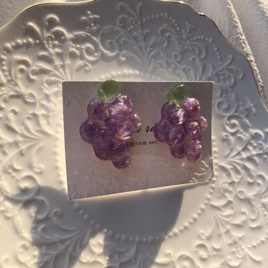 no.87 ドライフラワーの葡萄ピアス flower grape スターチス パープル ぶどう 果物 サージカルステンレス ポストピアス