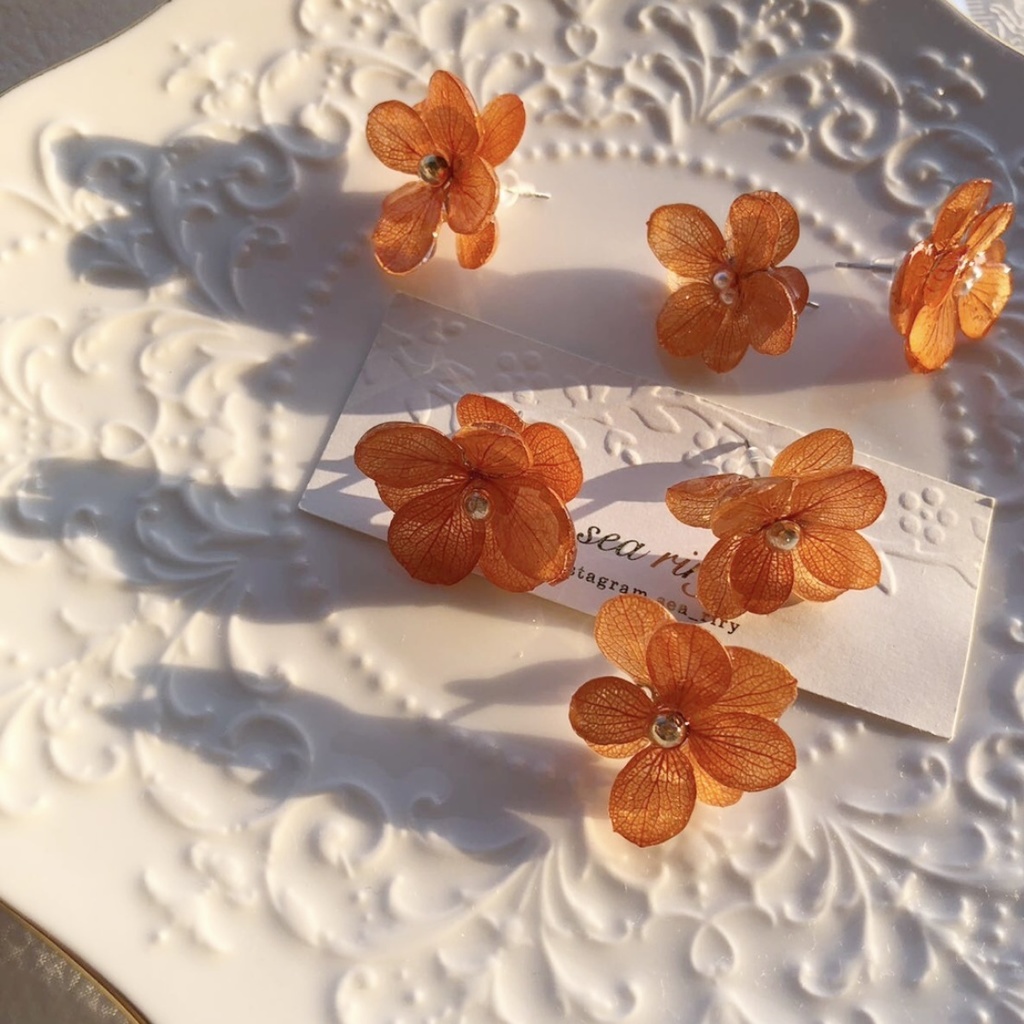 no.88 限定価格 紫陽花ピアス brick orange あじさい パール ブリックオレンジ 本物のお花 ハンドメイドピアス