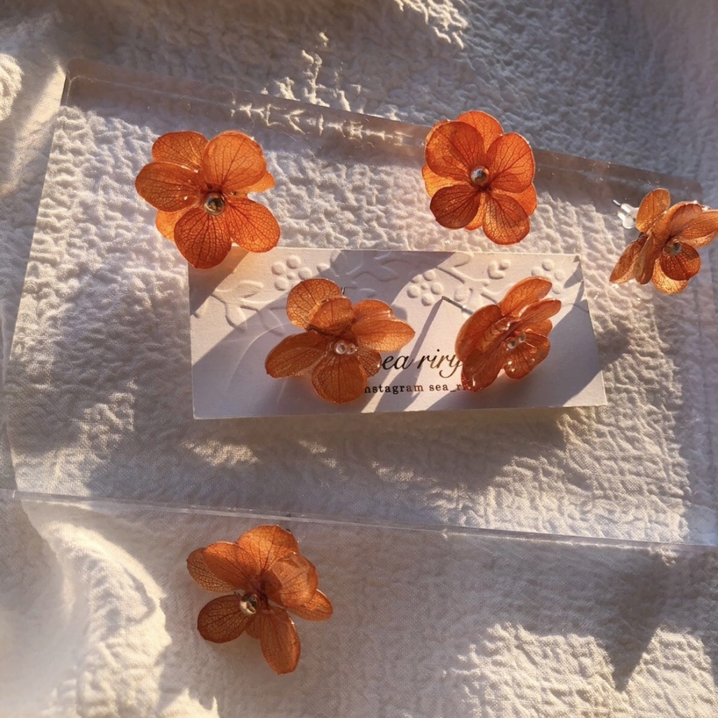 no.88 限定価格 紫陽花ピアス brick orange あじさい パール ブリックオレンジ 本物のお花 ハンドメイドピアス