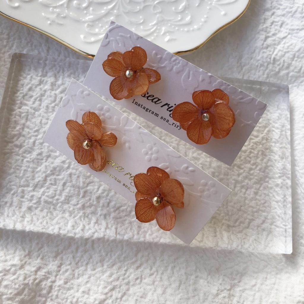 no.90 限定価格 紫陽花ピアス brick orange あじさい 本物のお花 ハンドメイドピアス
