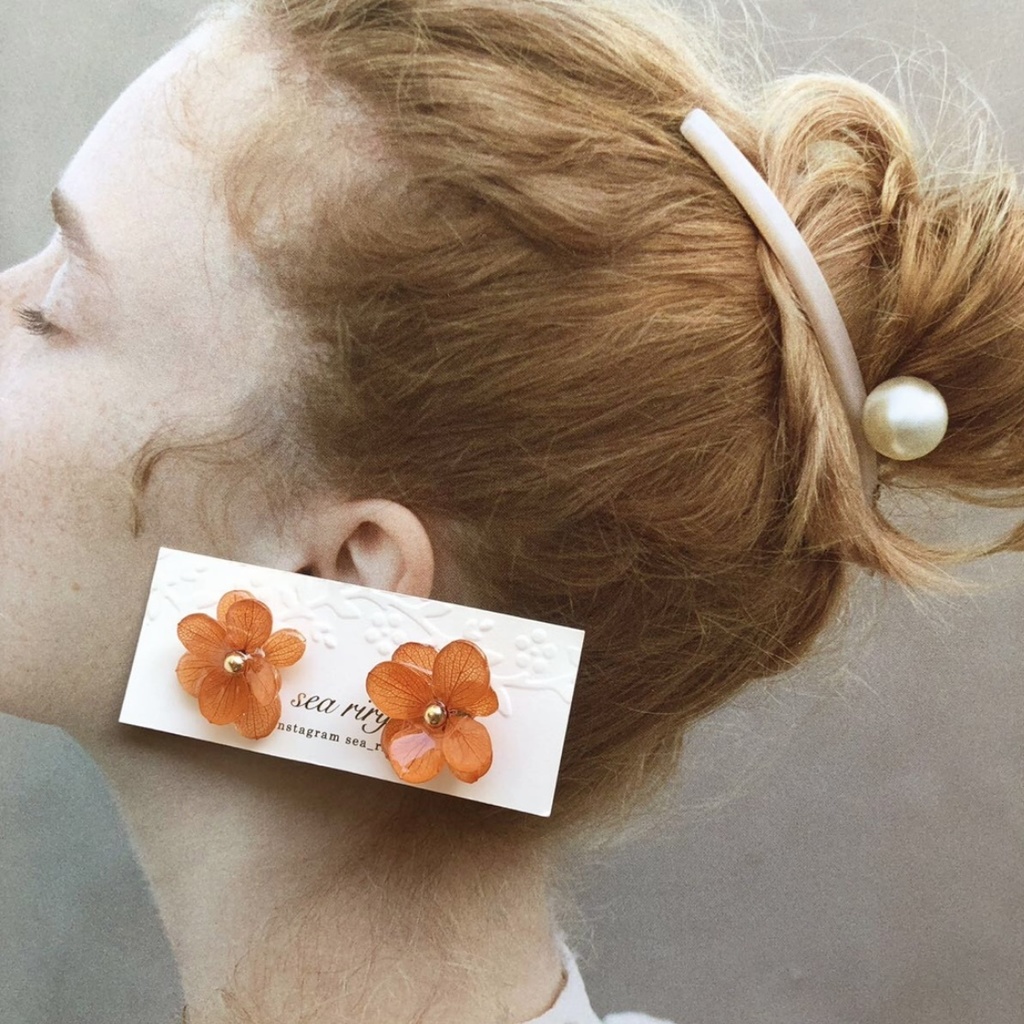 no.90 限定価格 紫陽花ピアス brick orange あじさい 本物のお花 ハンドメイドピアス