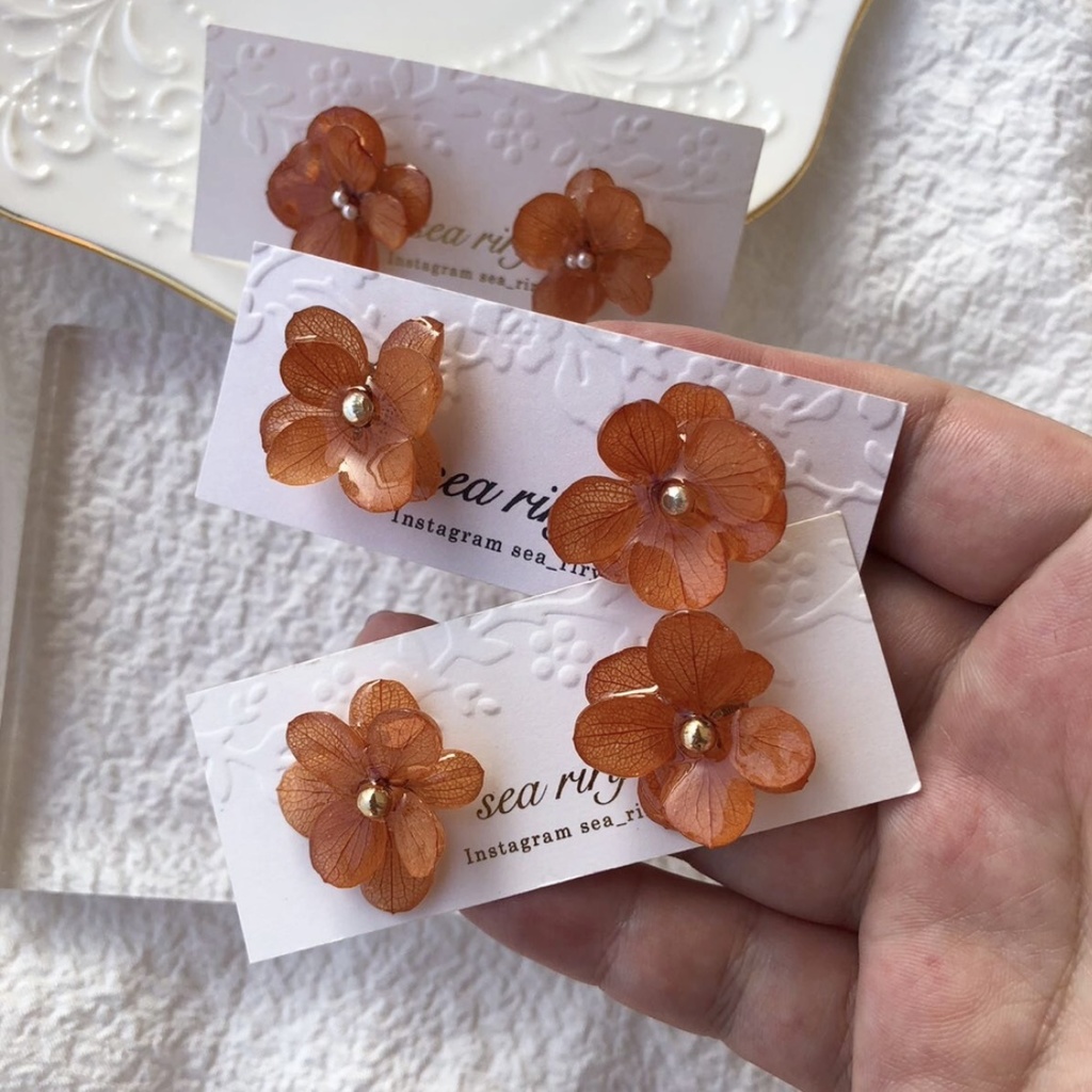 no.90 限定価格 紫陽花ピアス brick orange あじさい 本物のお花 ハンドメイドピアス