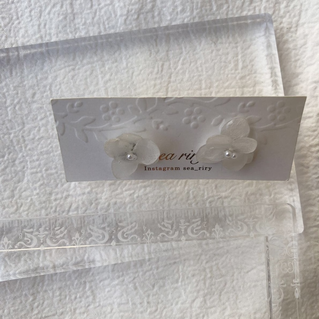 no.92 大人気 再販 ちいさな紫陽花のピアス あじさい パール ホワイトアナベル 本物のお花 ハンドメイドピアス