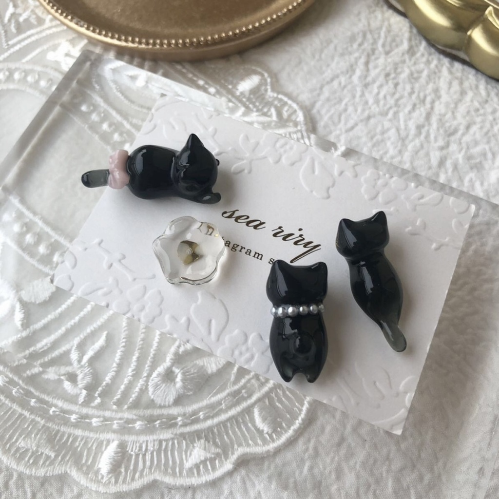 no.100 限定セット おめかし黒猫ちゃん リボン パール ねこ 黒猫 レジンピアス サージカルステンレス ピアス