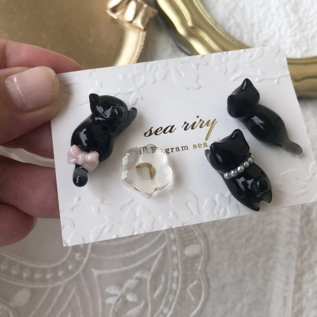no.100 限定セット おめかし黒猫ちゃん リボン パール ねこ 黒猫 レジンピアス サージカルステンレス ピアス