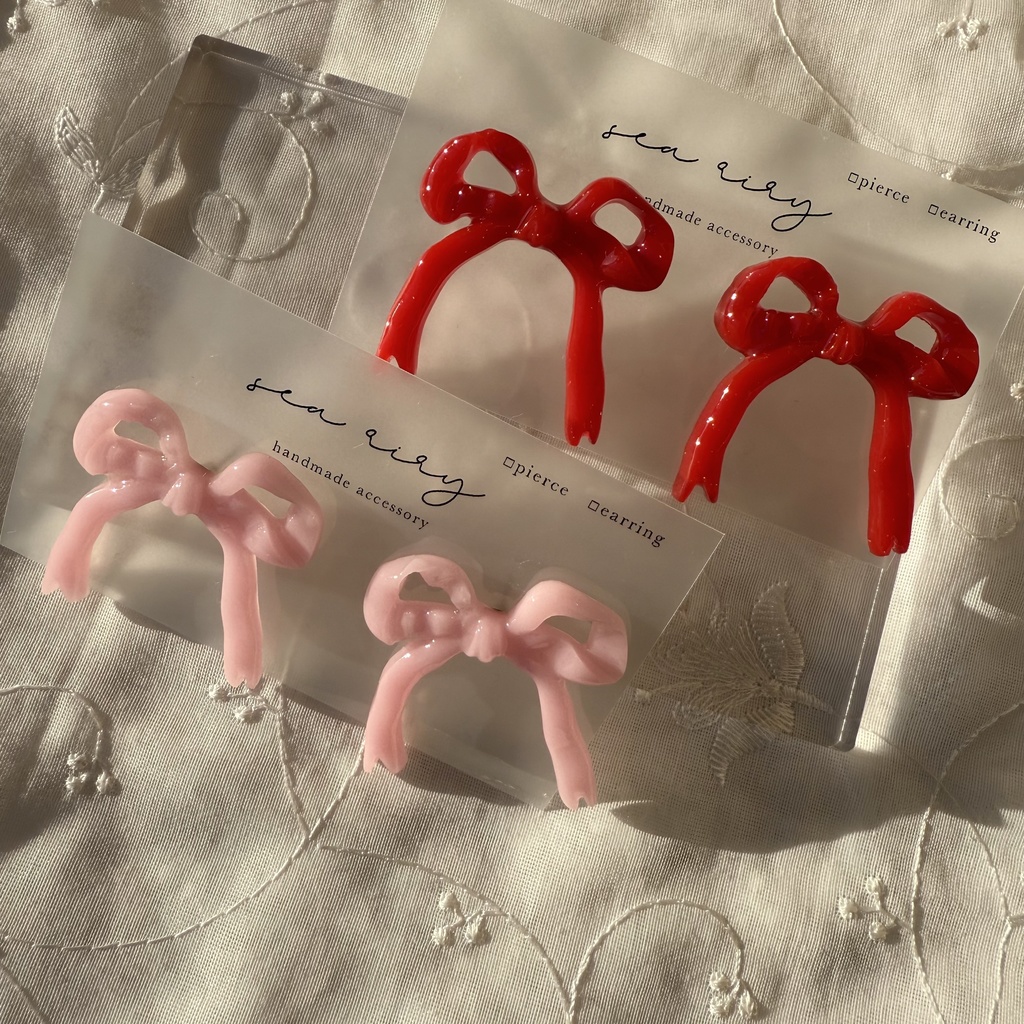no.104 リボンピアス ribbon あかいろ red リボンアクセサリー レジンピアス ハンドメイドピアス