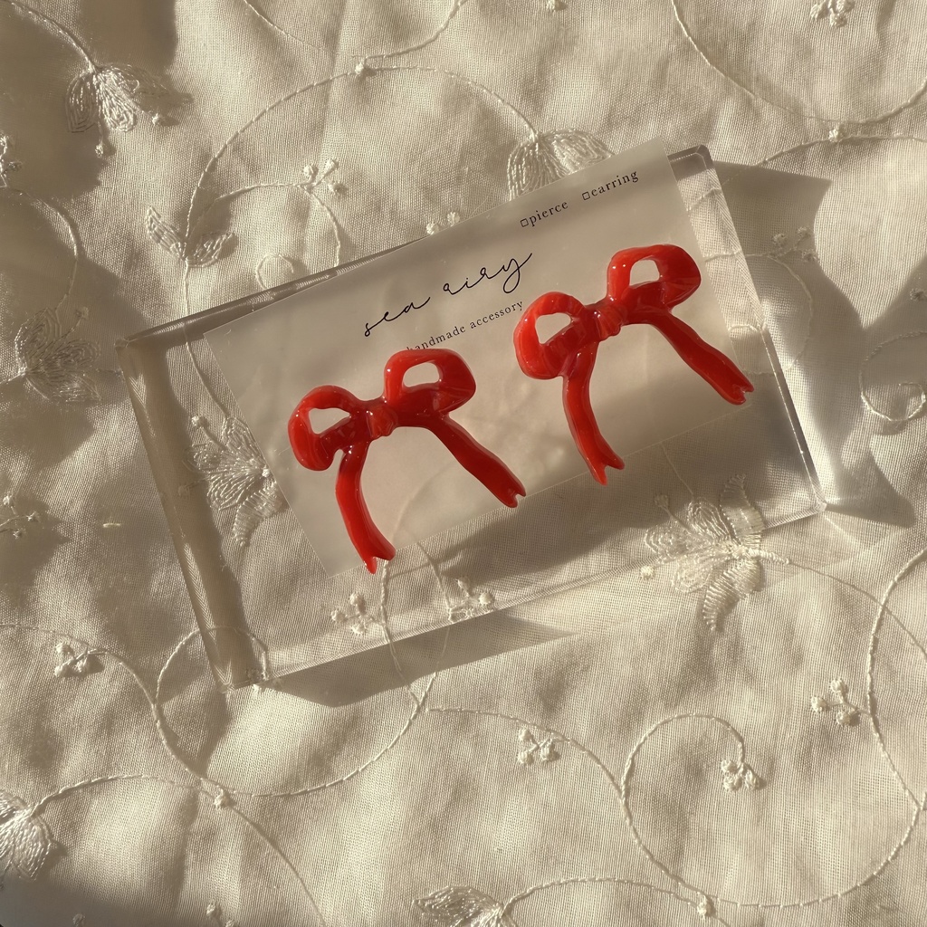 no.104 リボンピアス ribbon あかいろ red リボンアクセサリー レジンピアス ハンドメイドピアス