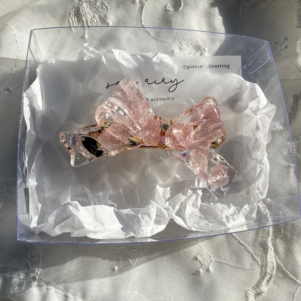 no.113 桜色紫陽花とパールのリボンヘアクリップ 淡色 ピンク ドライフラワー リボン レジンクリップ ハンドメイド