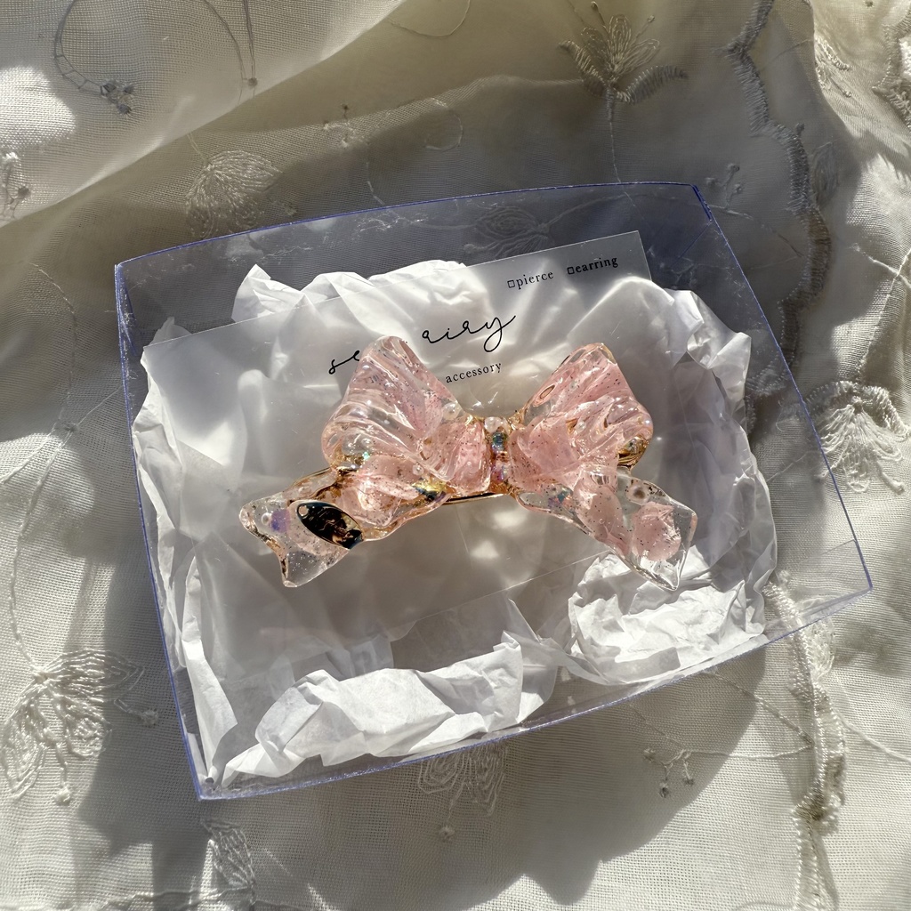 no.113 桜色紫陽花とパールのリボンヘアクリップ 淡色 ピンク ドライフラワー リボン レジンクリップ ハンドメイド