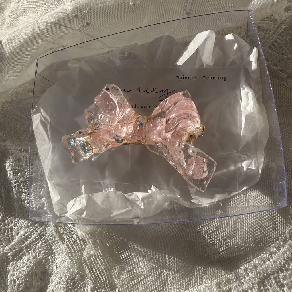 no.113 桜色紫陽花とパールのリボンヘアクリップ 淡色 ピンク ドライフラワー リボン レジンクリップ ハンドメイド