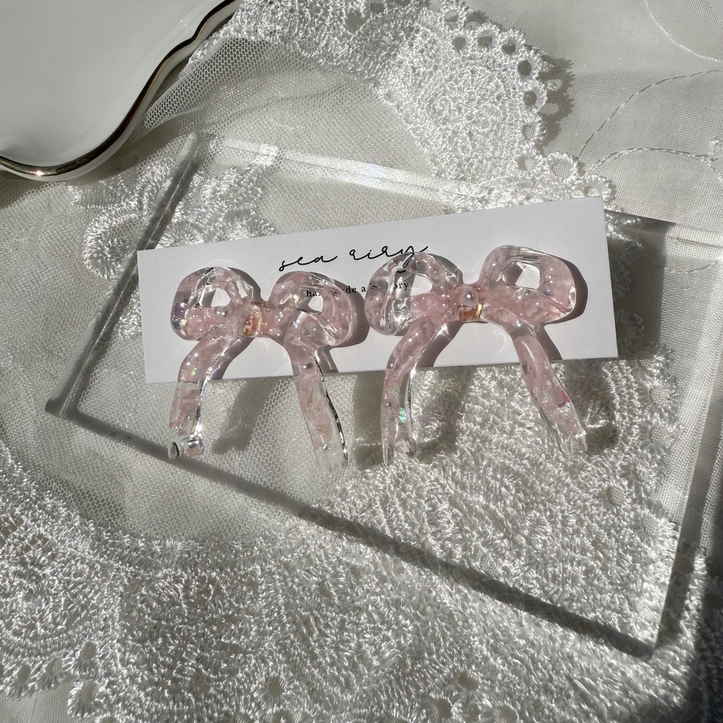 no.116 さくら色リボンピアス 桜色 紫陽花 ドライフラワー パール リボン サージカルステンレス ポストピアス