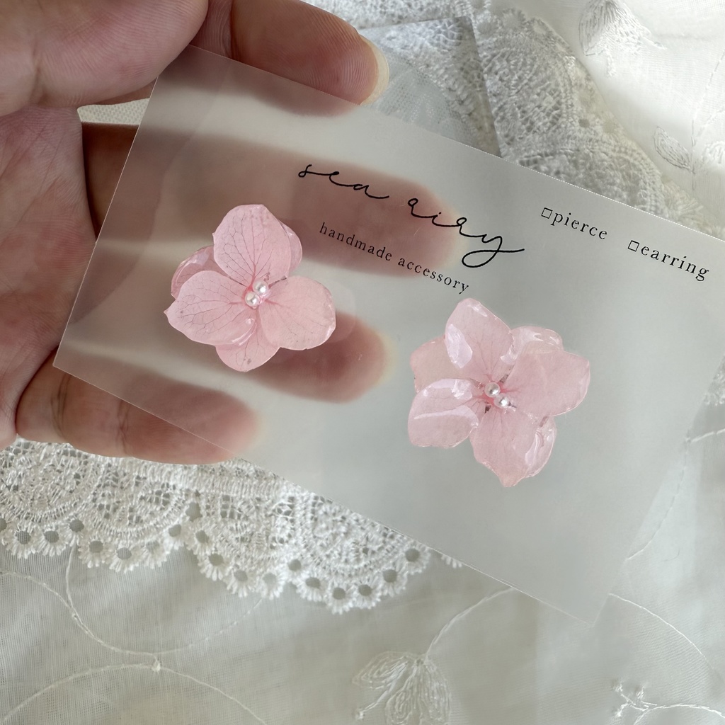 no.118 ちいさな春色の紫陽花ピアス ベビーピンク 紫陽花 フラワーピアス ドライフラワー ステンレス ハンドメイドピアス