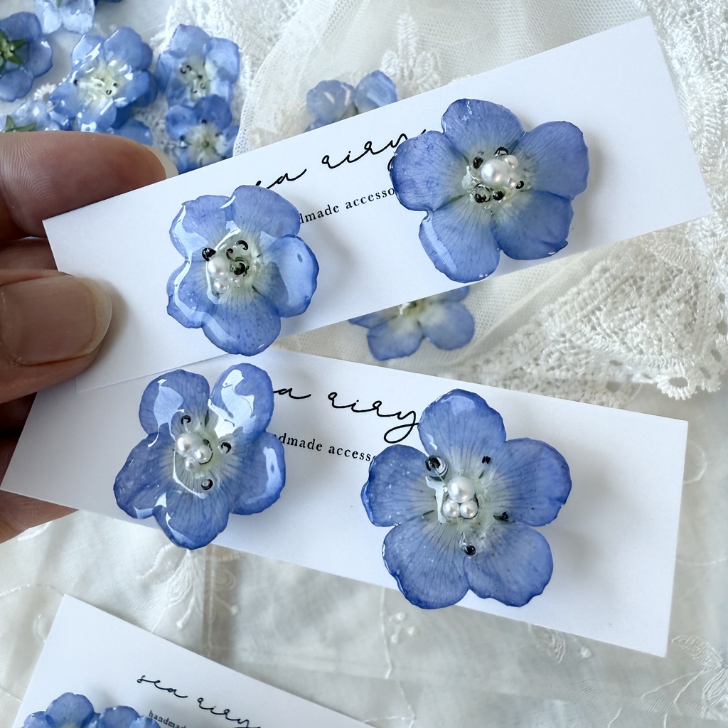 no.135 再販 大人気 ネモフィラのピアス ネモフィラ ブルー パール ドライフラワー ステンレス ピアス ハンドメイドピアス