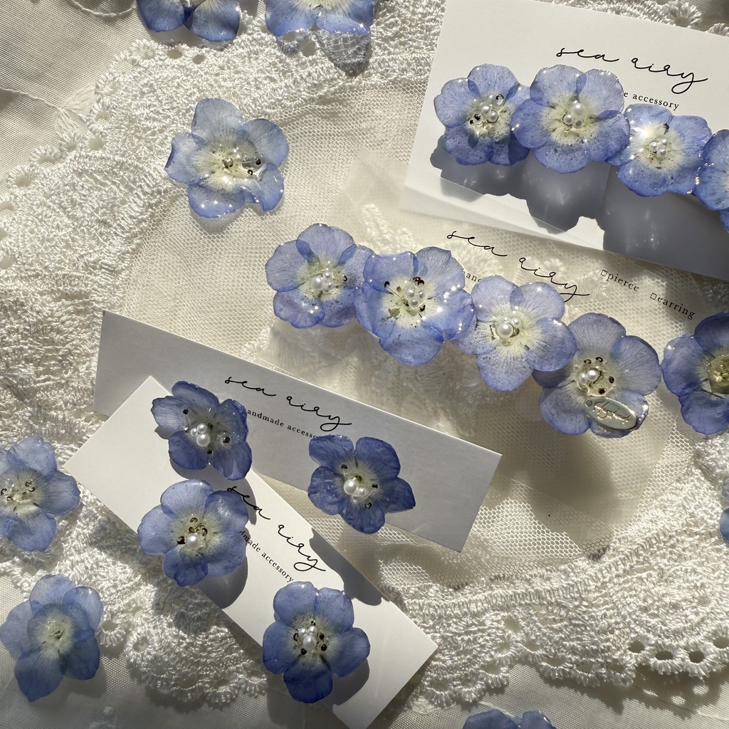 no.135 再販 大人気 ネモフィラのピアス ネモフィラ ブルー パール ドライフラワー ステンレス ピアス ハンドメイドピアス
