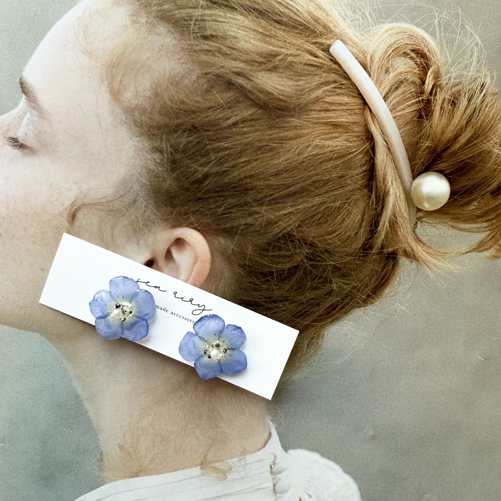 no.135 再販 大人気 ネモフィラのピアス ネモフィラ ブルー パール ドライフラワー ステンレス ピアス ハンドメイドピアス