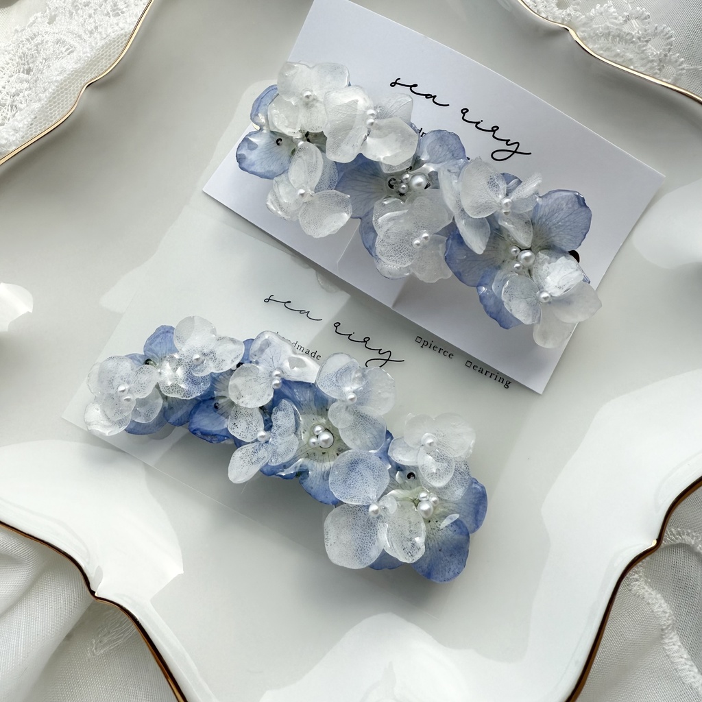 no.141 大人気 再販 ネモフィラとアナベルのヘアクリップ ブルー ホワイト ドライフラワー ヘアクリップ 本物のお花