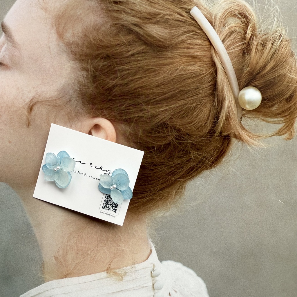 no.164 ちいさなお花のピアス 本物のピアス 紫陽花 アナベル ブルー パール ステンレス ポストピアス ピアス