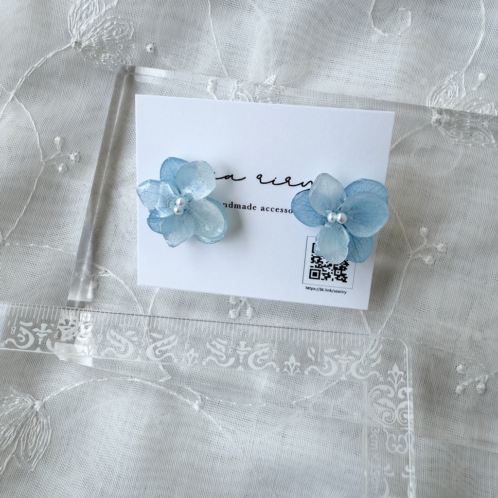 no.164 ちいさなお花のピアス 本物のピアス 紫陽花 アナベル ブルー パール ステンレス ポストピアス ピアス