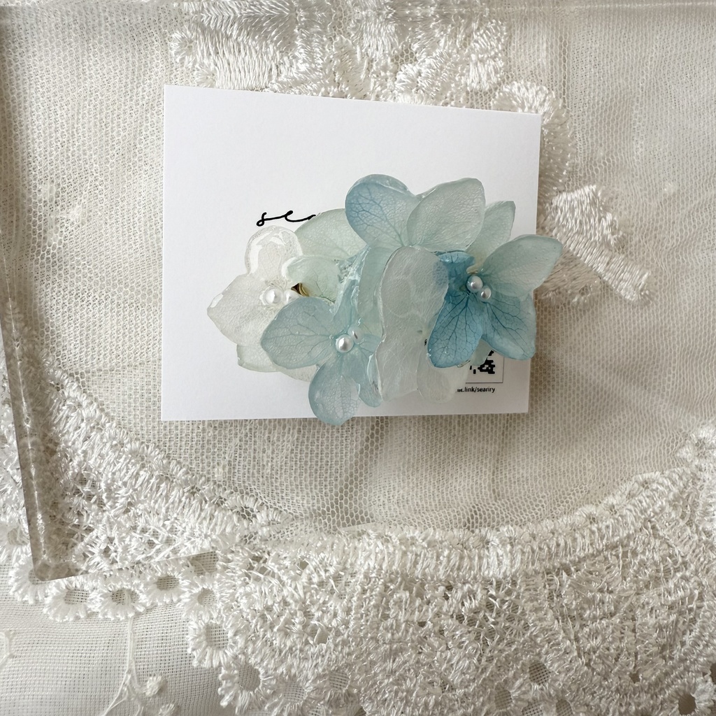 no.174 ブルーグラデの紫陽花の帯留 本物のお花 紫陽花 アナベル ブルー パール 帯留 浴衣 着物