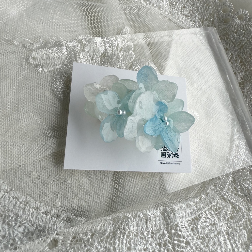 no.174 ブルーグラデの紫陽花の帯留 本物のお花 紫陽花 アナベル ブルー パール 帯留 浴衣 着物