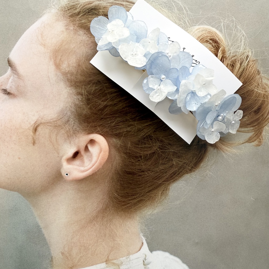 no.175 ブルーホワイトの紫陽花ヘアバレッタ 本物のお花 あじさい ホワイトアナベル パール ヘアバレッタ 髪飾り 浴衣 着物