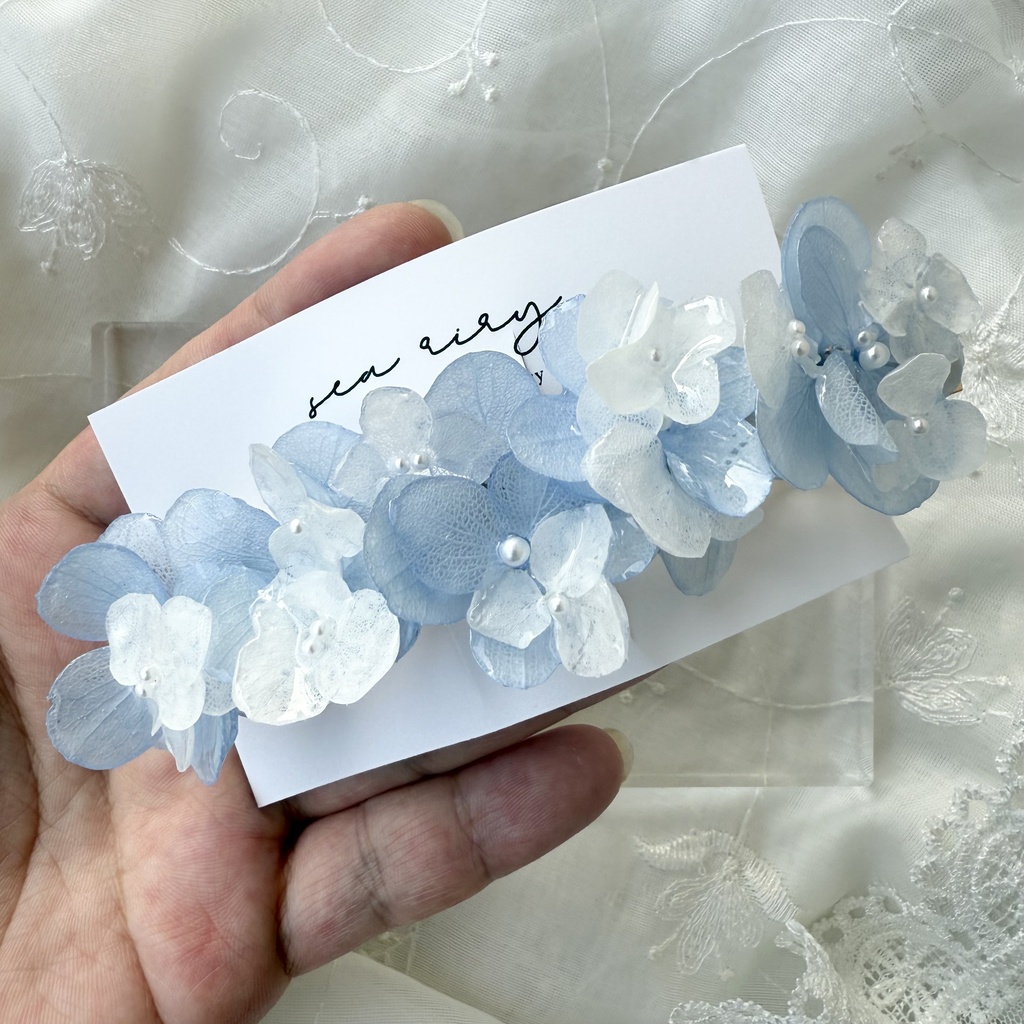 no.175 ブルーホワイトの紫陽花ヘアバレッタ 本物のお花 あじさい ホワイトアナベル パール ヘアバレッタ 髪飾り 浴衣 着物