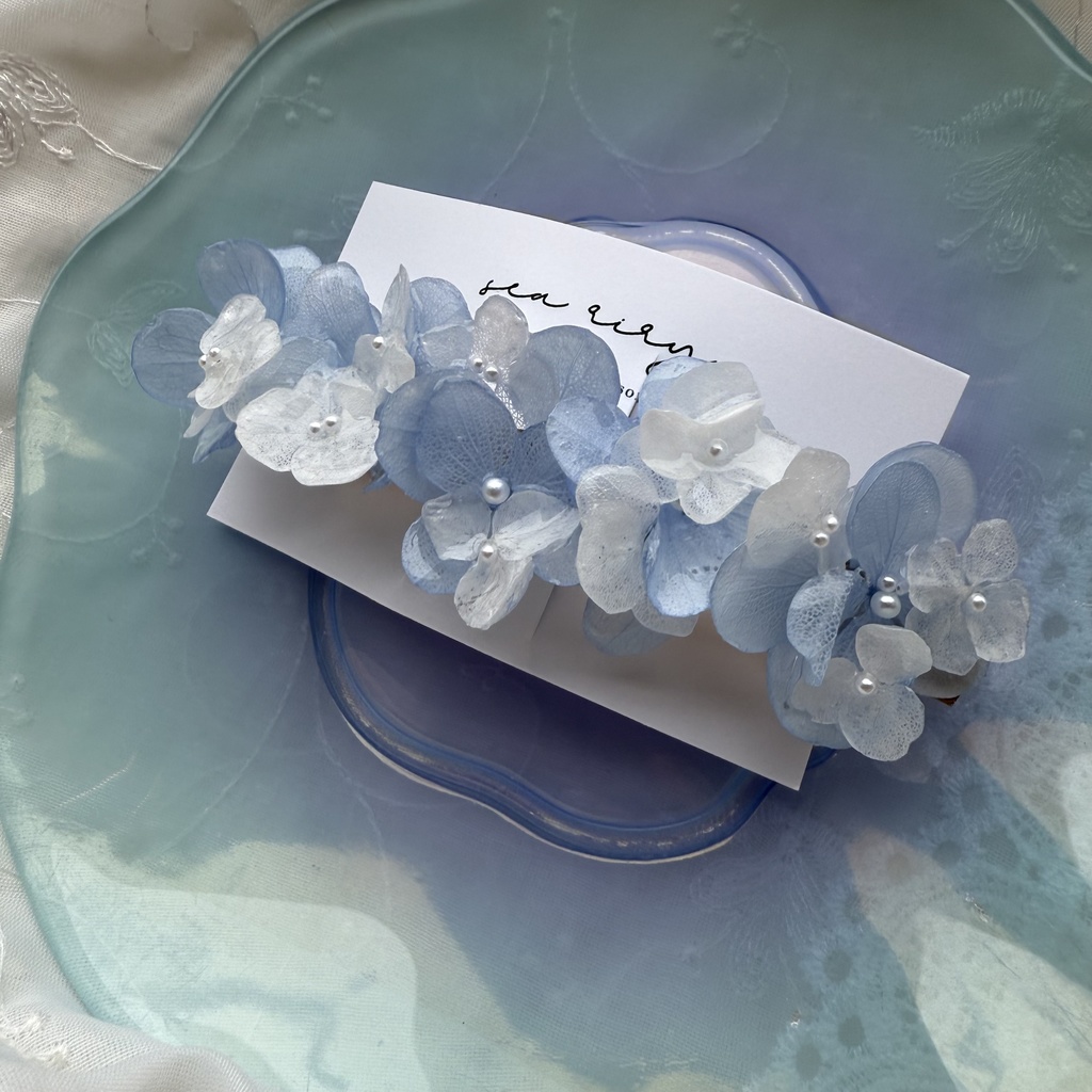 no.175 ブルーホワイトの紫陽花ヘアバレッタ 本物のお花 あじさい ホワイトアナベル パール ヘアバレッタ 髪飾り 浴衣 着物