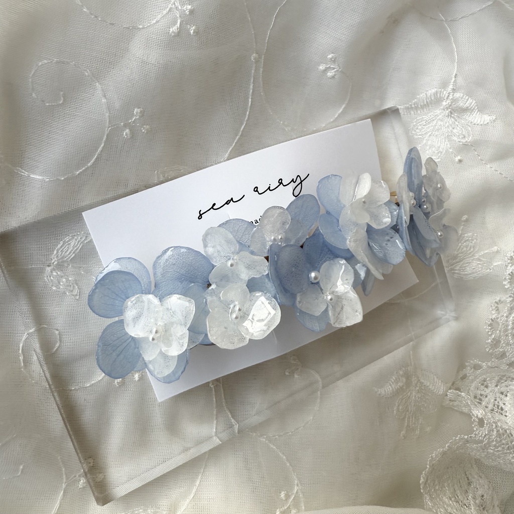 no.175 ブルーホワイトの紫陽花ヘアバレッタ 本物のお花 あじさい ホワイトアナベル パール ヘアバレッタ 髪飾り 浴衣 着物