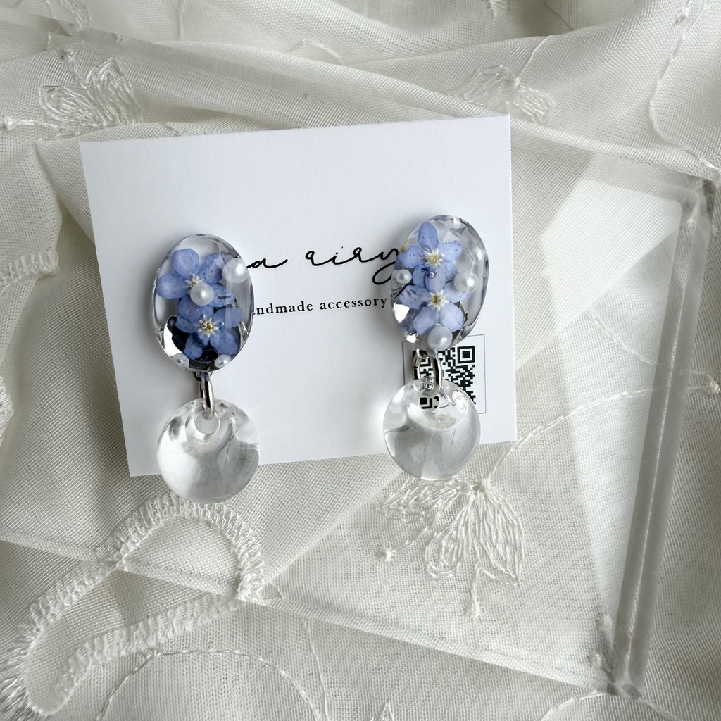 no.181 勿忘草のゆらゆらピアス 忘れな草 パール フラワー ブルー ゆらゆら ステンレス ピアス