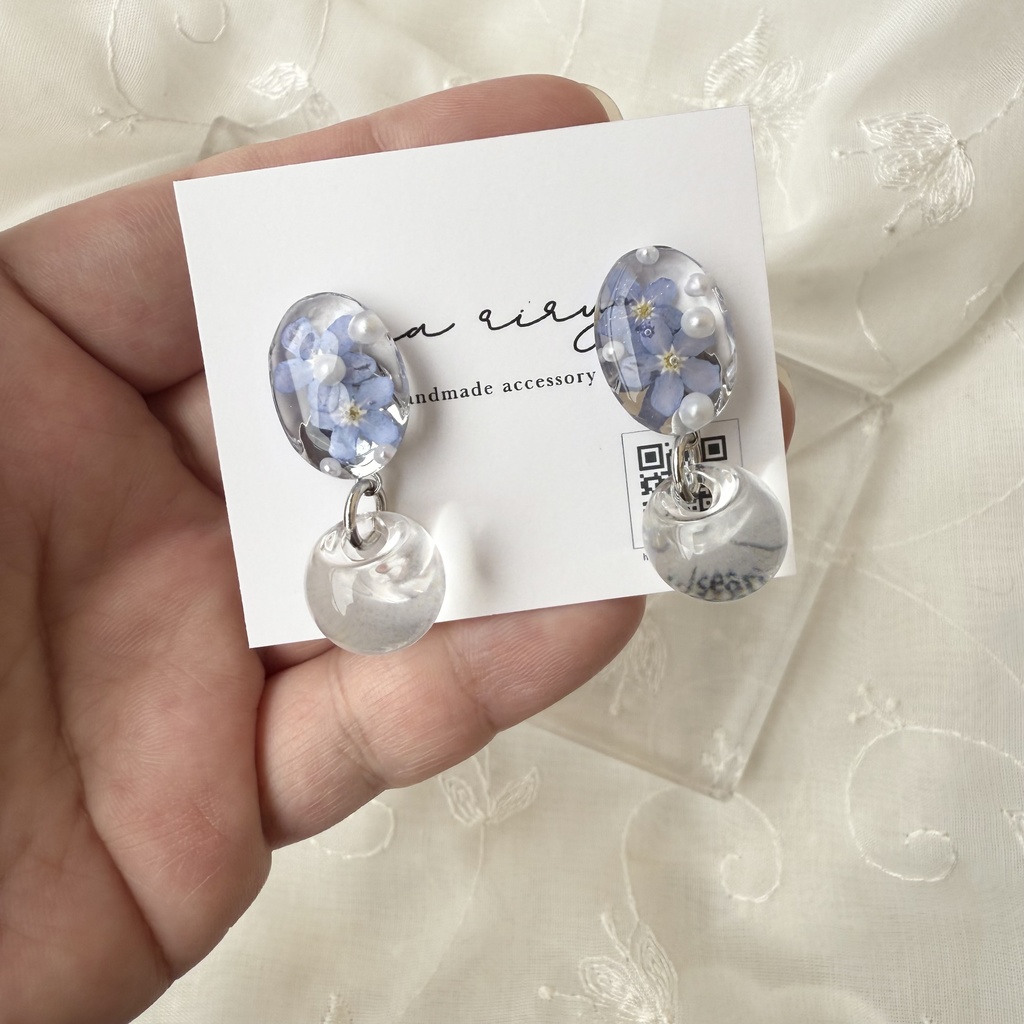 no.181 勿忘草のゆらゆらピアス 忘れな草 パール フラワー ブルー ゆらゆら ステンレス ピアス