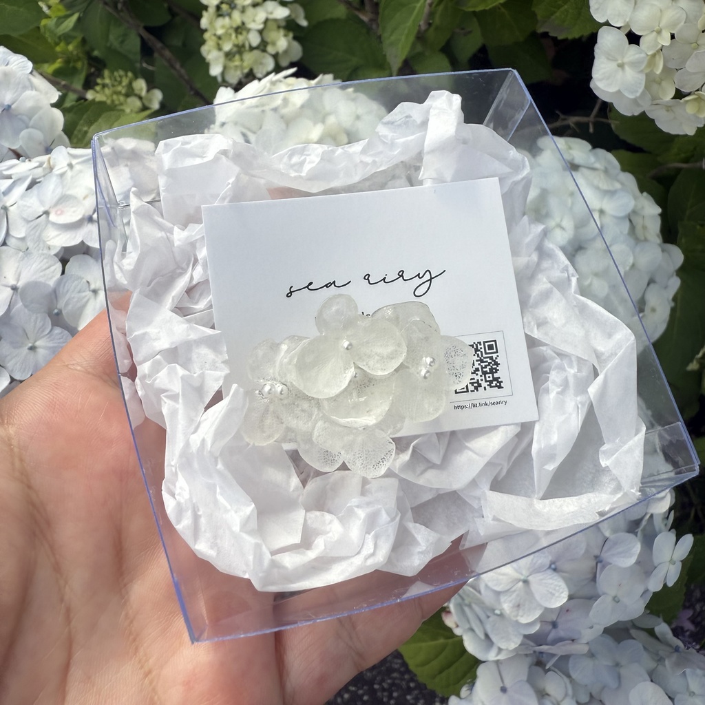 no.183 ホワイトアナベルの帯留 紫陽花 ホワイトアナベル パール 帯留 着物 和装小物