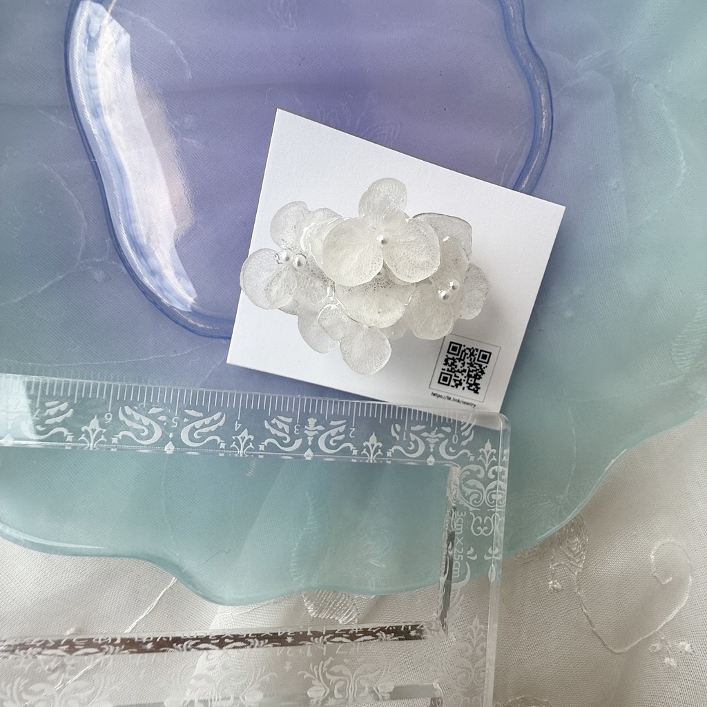 no.183 ホワイトアナベルの帯留 紫陽花 ホワイトアナベル パール 帯留 着物 和装小物