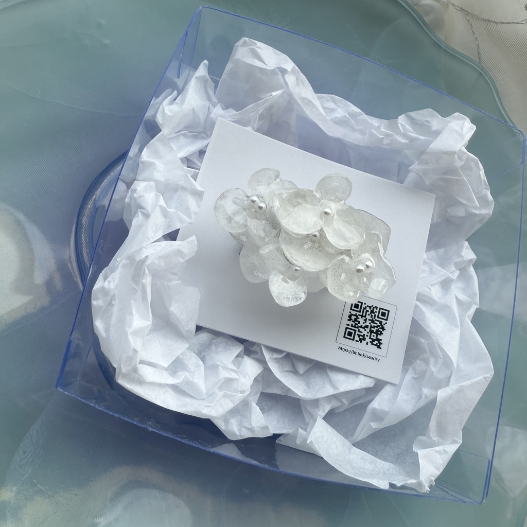 no.183 ホワイトアナベルの帯留 紫陽花 ホワイトアナベル パール 帯留 着物 和装小物