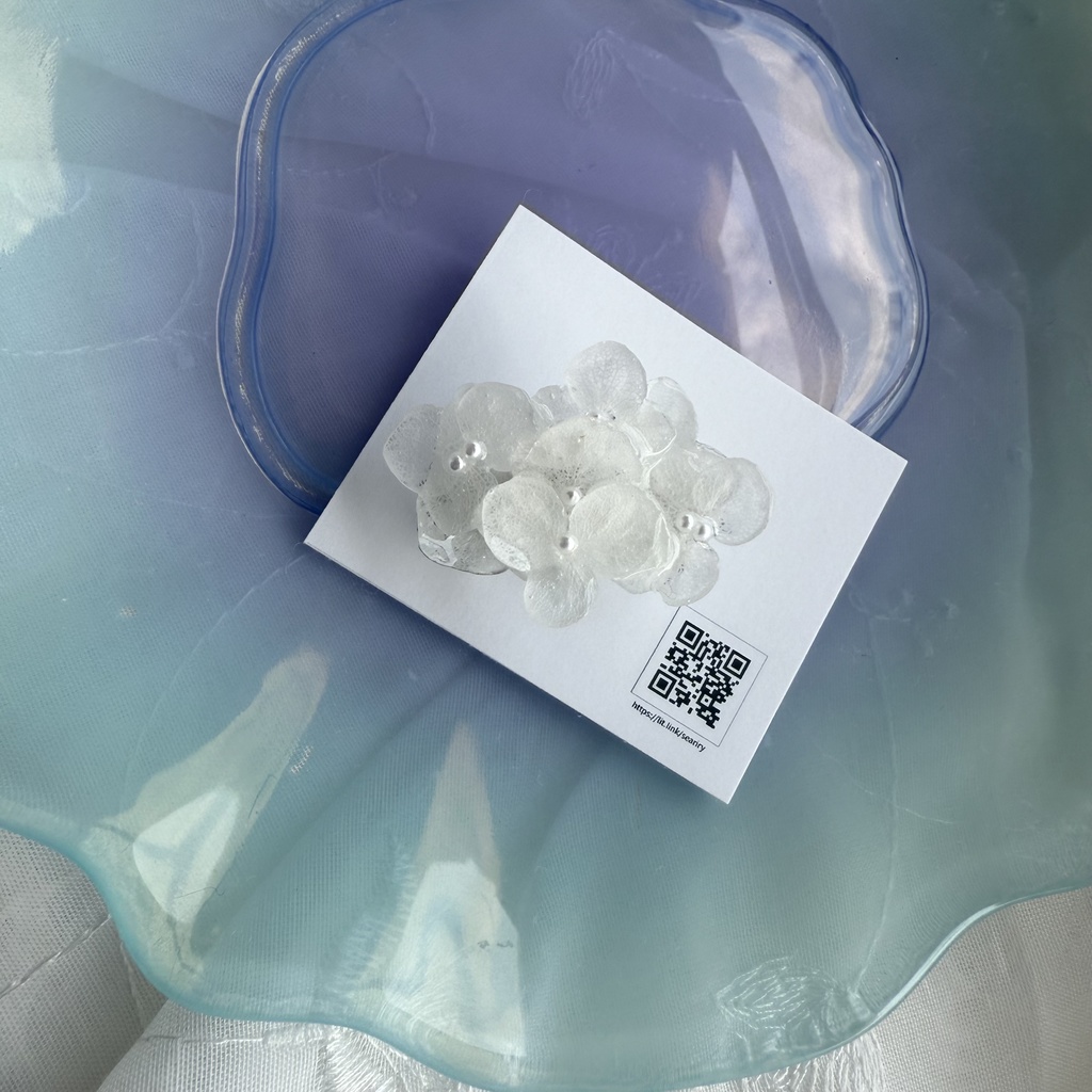 no.183 ホワイトアナベルの帯留 紫陽花 ホワイトアナベル パール 帯留 着物 和装小物