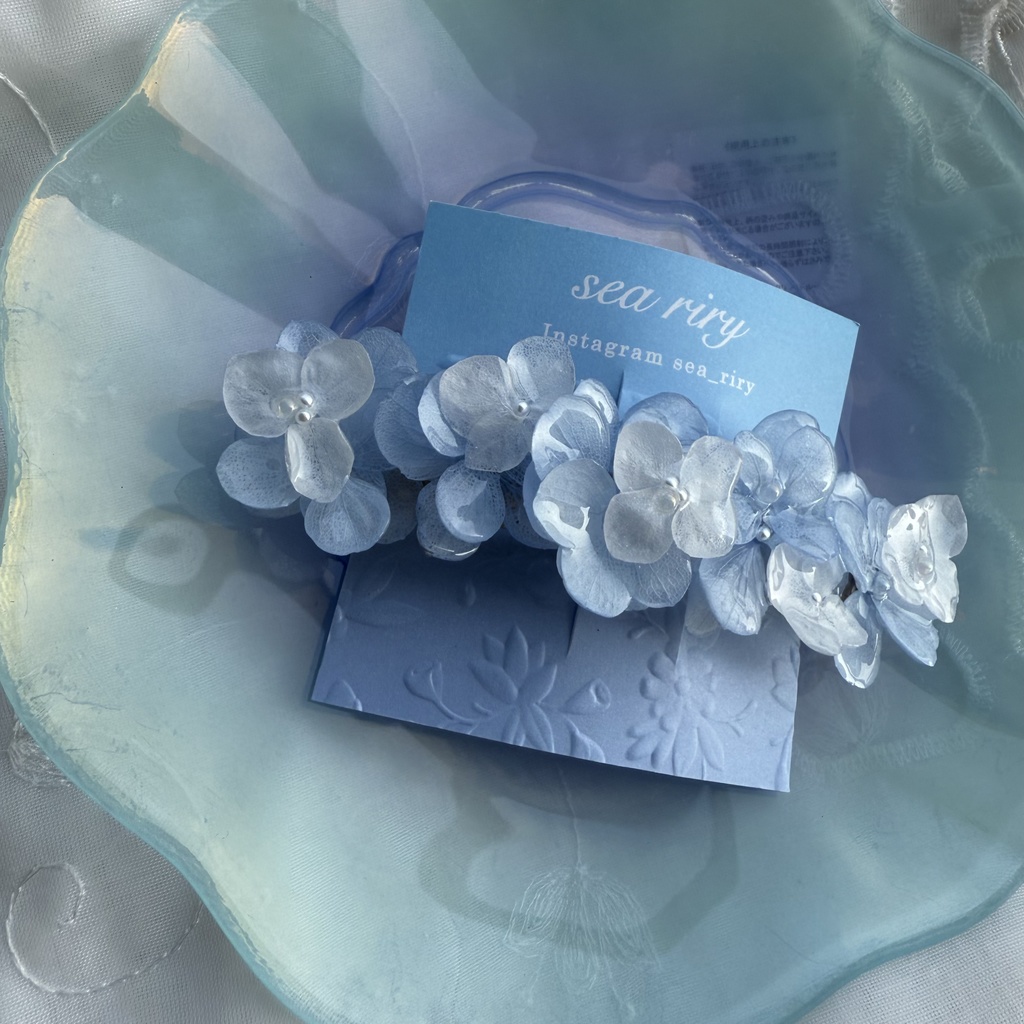 no.186 再販 ブルーホワイトの紫陽花ヘアバレッタ 本物のお花 紫陽花 アナベル パール ヘアアクセサリー 髪飾り 髪留め