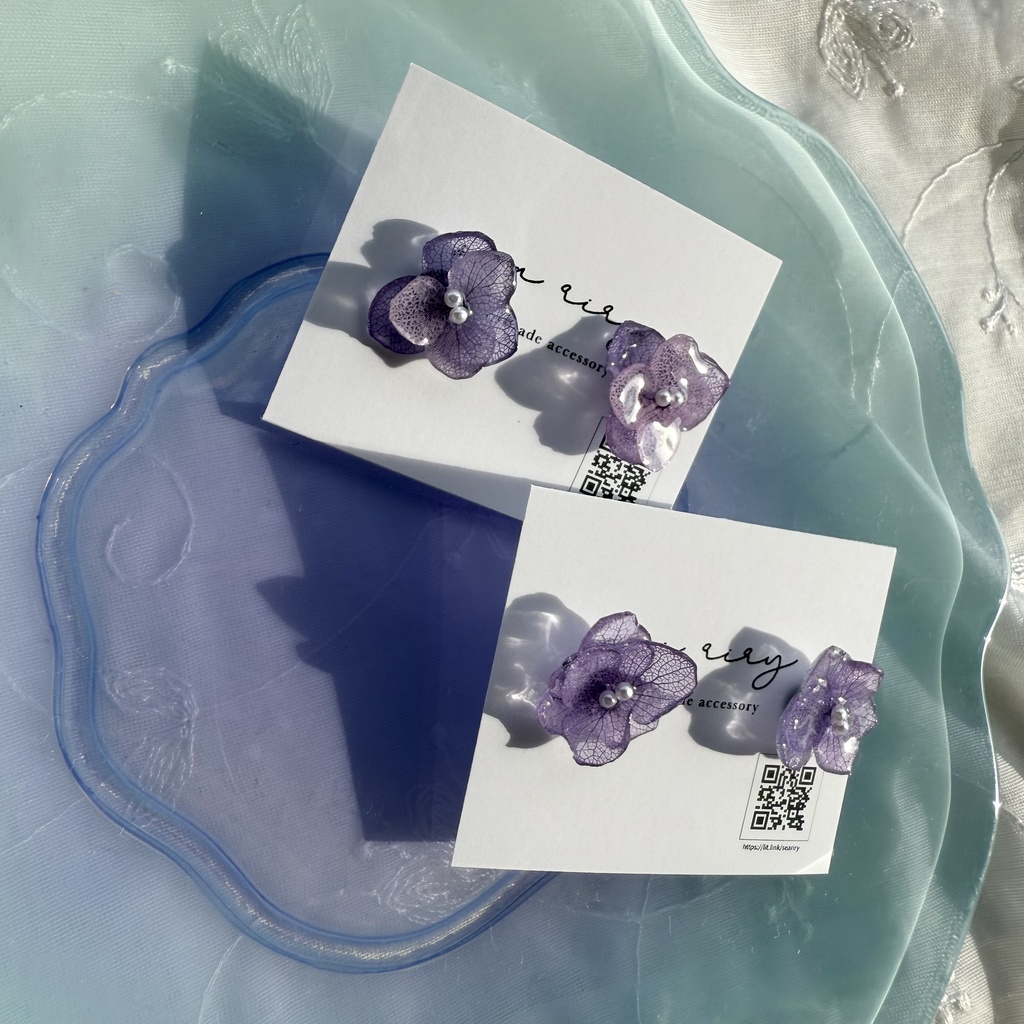 no.190 ちいさなお花のピアス 本物のお花 アジサイ 紫陽花 アナベル パープル 紫 ステンレス ピアス