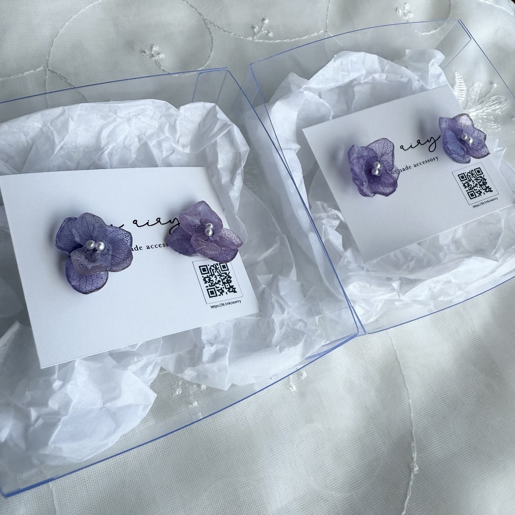 no.190 ちいさなお花のピアス 本物のお花 アジサイ 紫陽花 アナベル パープル 紫 ステンレス ピアス