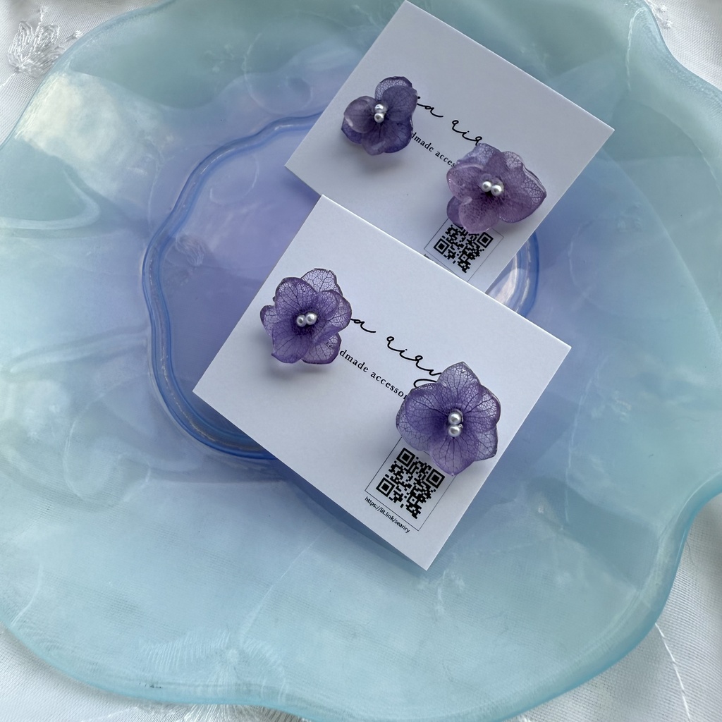 no.190 ちいさなお花のピアス 本物のお花 アジサイ 紫陽花 アナベル パープル 紫 ステンレス ピアス