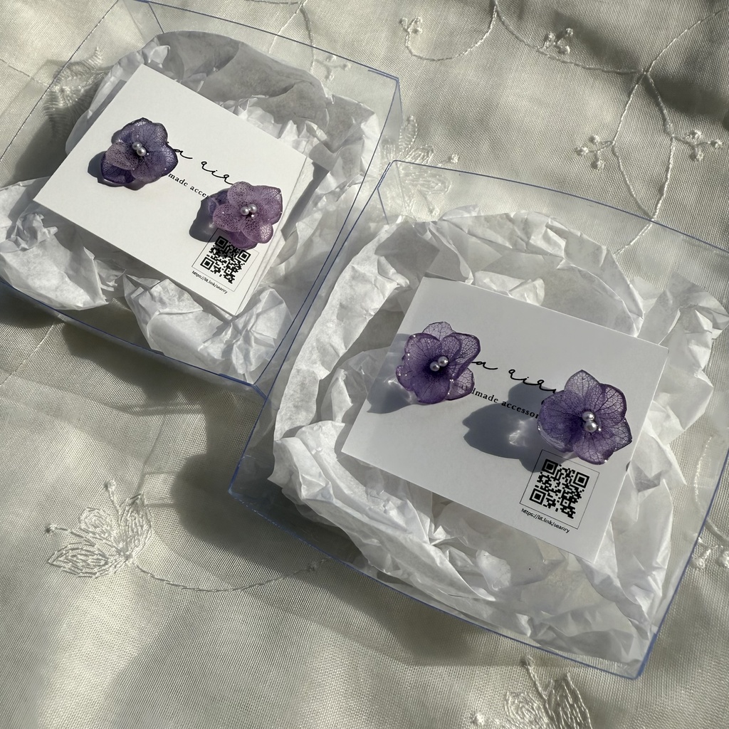 no.190 ちいさなお花のピアス 本物のお花 アジサイ 紫陽花 アナベル パープル 紫 ステンレス ピアス
