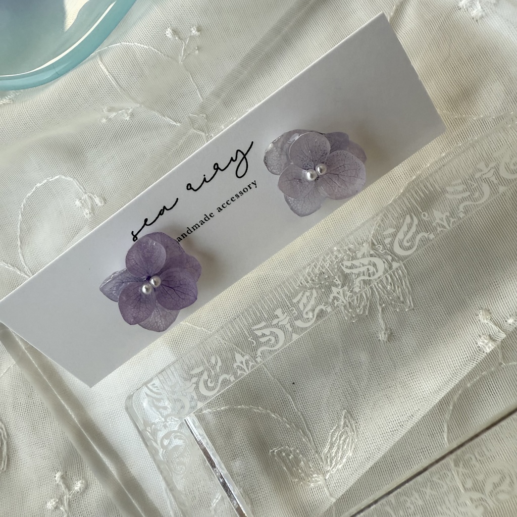 no.194 ちいさなお花のピアス 本物のお花 紫陽花 アジサイ パール パステルライラック パープル ステンレス ピアス