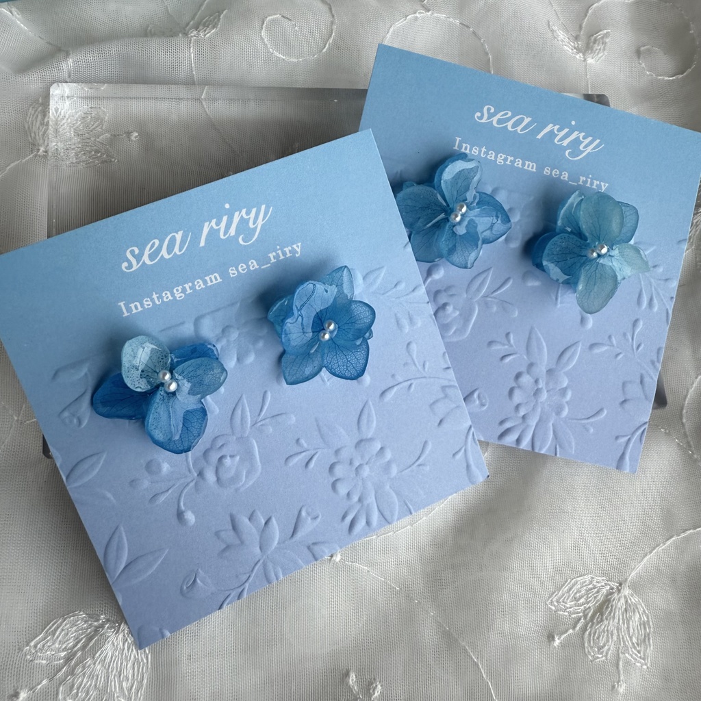 no.197 再販 ブルーグラデの紫陽花ピアス 本物のお花 紫陽花 アジサイ ブルー ステンレス ピアス