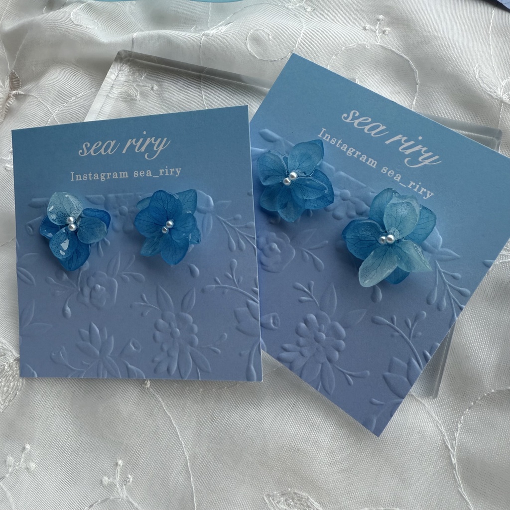 no.197 再販 ブルーグラデの紫陽花ピアス 本物のお花 紫陽花 アジサイ ブルー ステンレス ピアス