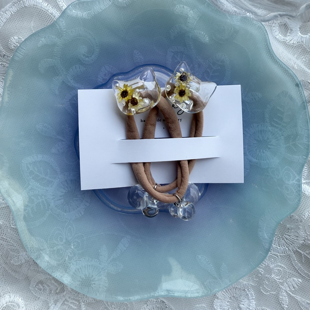 no.203 向日葵のねこちゃんヘアゴム ひまわり 猫 ねこちゃん 向日葵 パール ヘアアクセサリー ヘアゴム