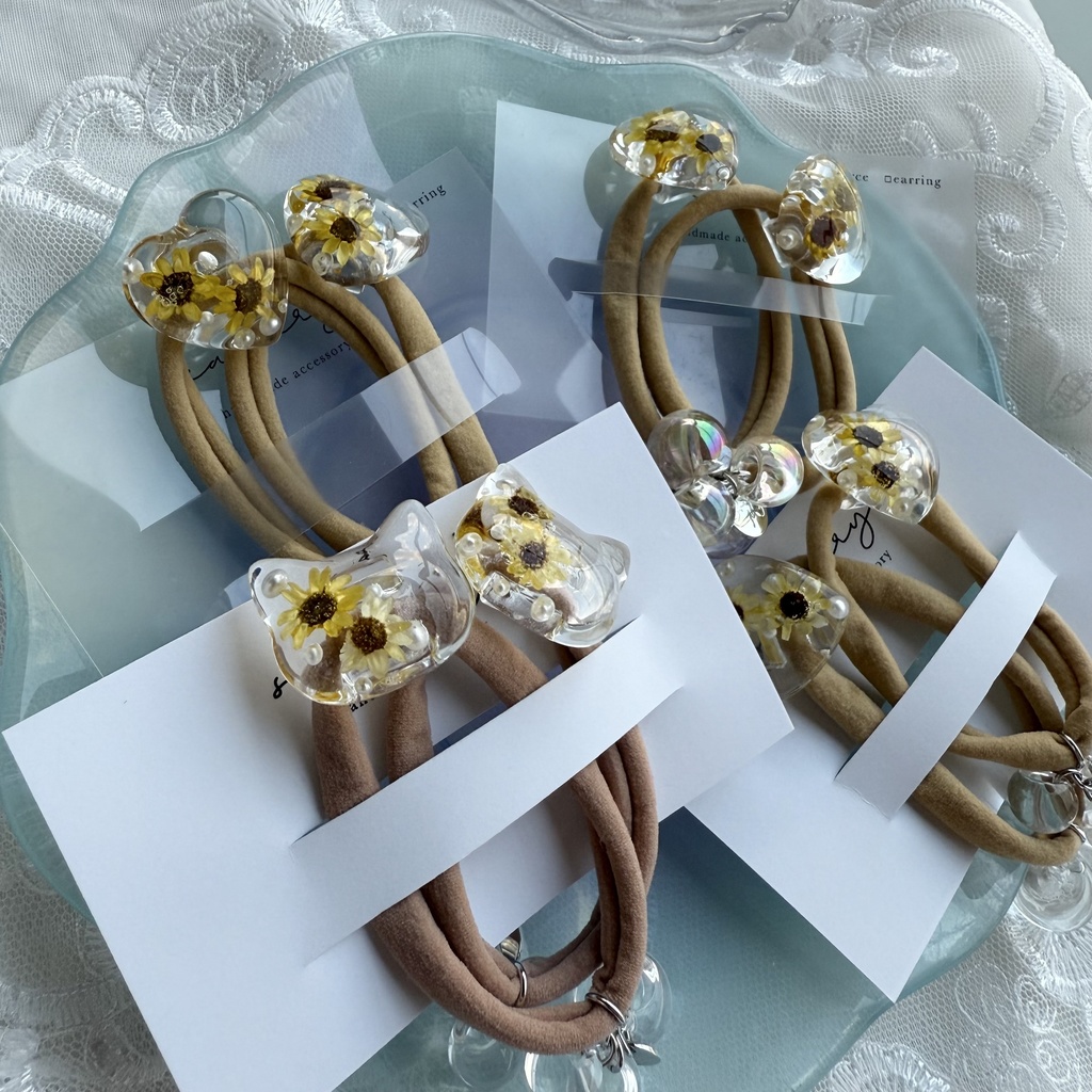 no.203 向日葵のねこちゃんヘアゴム ひまわり 猫 ねこちゃん 向日葵 パール ヘアアクセサリー ヘアゴム