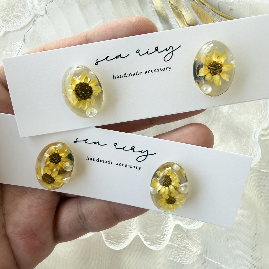 no.206 向日葵とパールのオーバルピアス ひまわり スターフラワー パール ドライフラワー オーバル ピアス