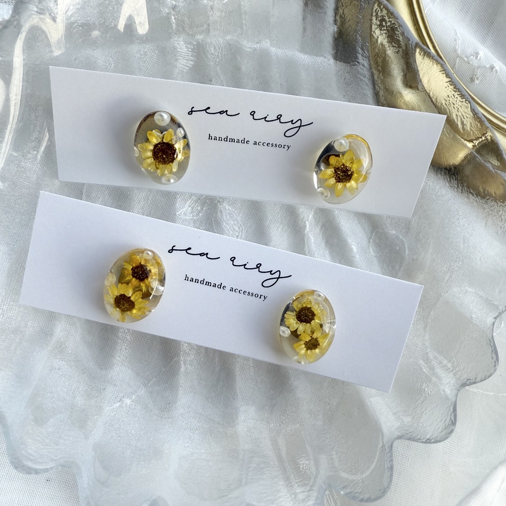 no.206 向日葵とパールのオーバルピアス ひまわり スターフラワー パール ドライフラワー オーバル ピアス